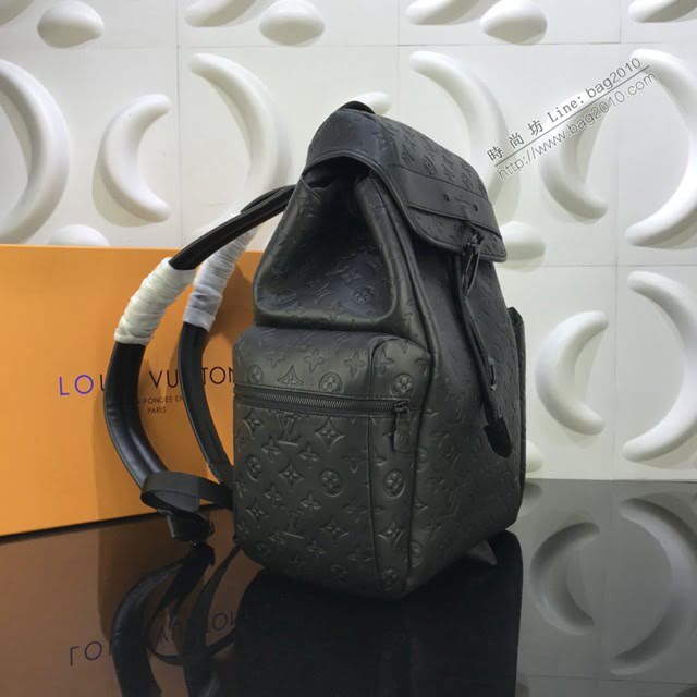 LV包包 LV新款雙肩包 M43680 Discovery雙肩包 壓紋Monogram Shadow小牛皮 LV男士後背包  ydh3694